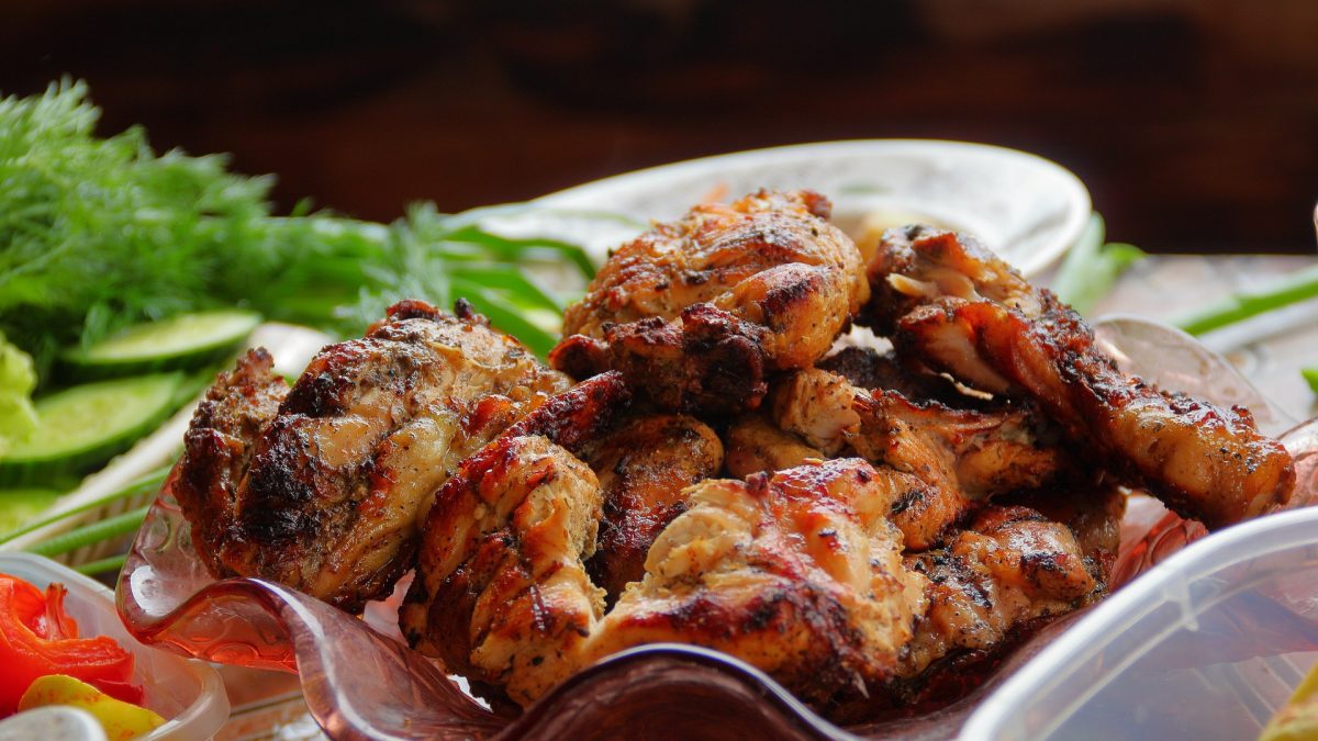 Frango à passarinho em Casa Frango à passarinho