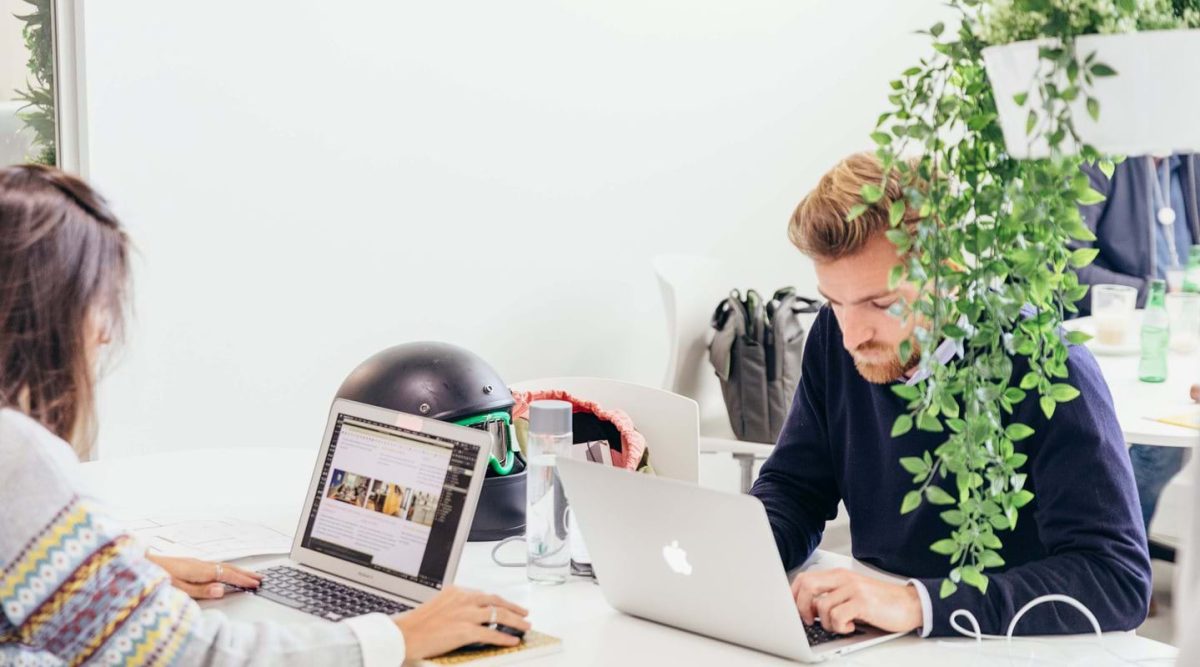 De que forma os espaços de cowork influenciam os trabalhadores? em Noticias De que forma os espaços de cowork influenciam os trabalhadores?