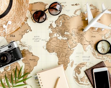 Guia Essencial de Aplicações e Gadgets para Viajantes Modernos
