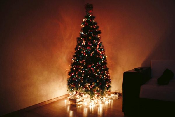 Montar a Árvore de Natal: 10 Dicas para Arrasar na Sua Decoração
